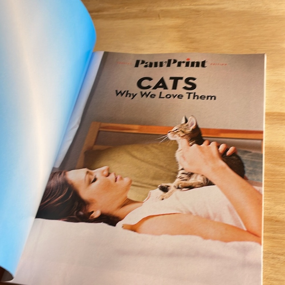 💰🚨CLEARANCE 🚨💰 
MAGAZINES. - Picture 3 of 14